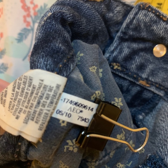 2010 AEO jeans - Picture 5 of 15
